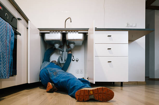 Professional Emergency Plumber technician working in Rio Grande, OH